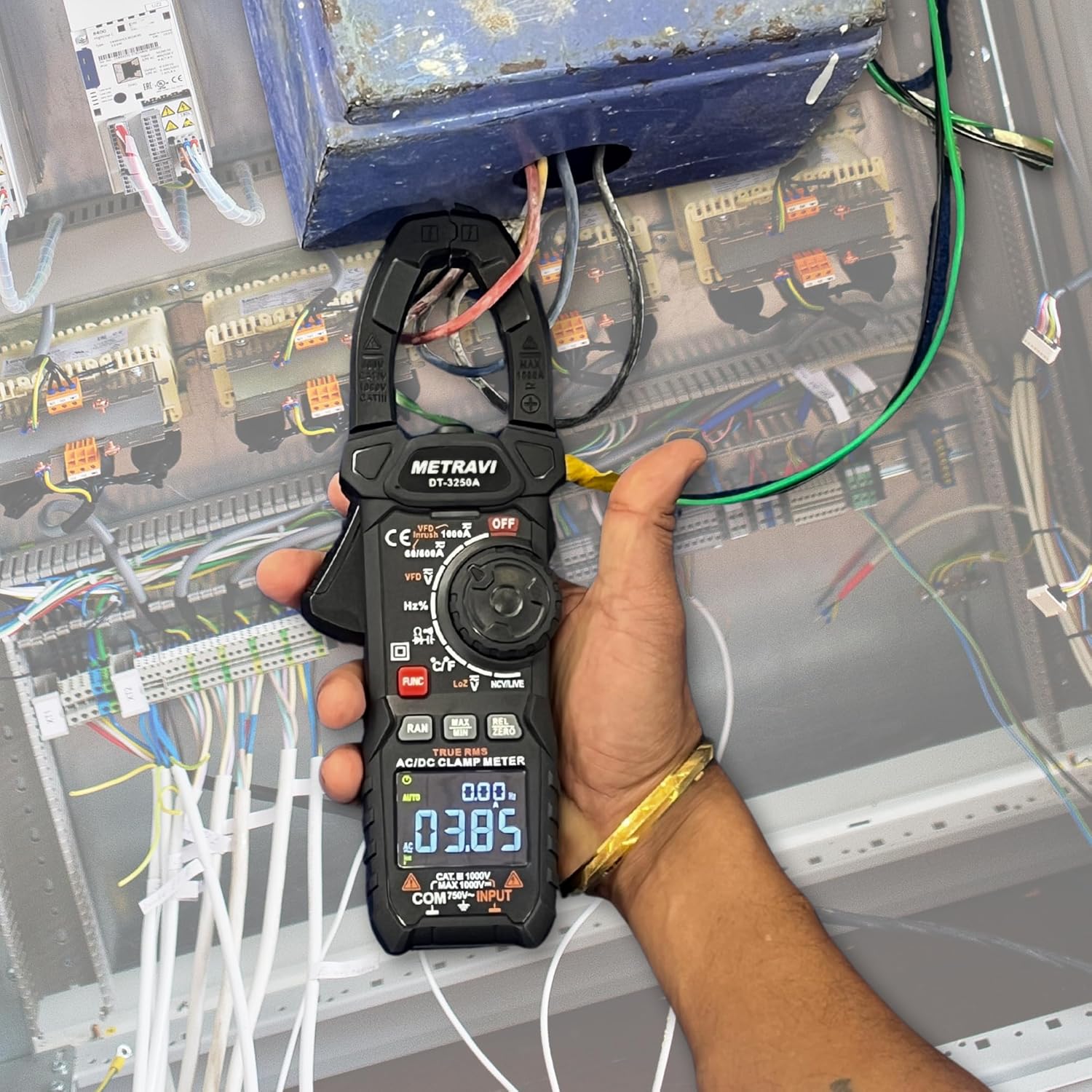 Metravi DT-3250A Digital TRMS AC/DC Clamp Meter
