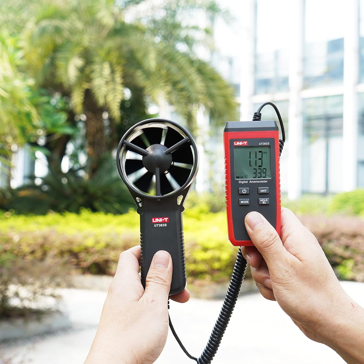 UNI-T UT363S 0.4 ~ 30 m/s Digital Anemometer