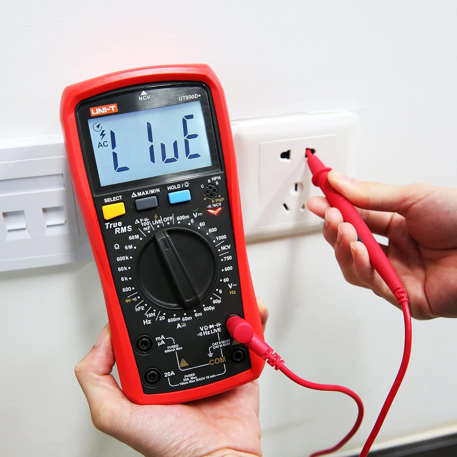 UNI-T UT890D+ Digital Multimeter
