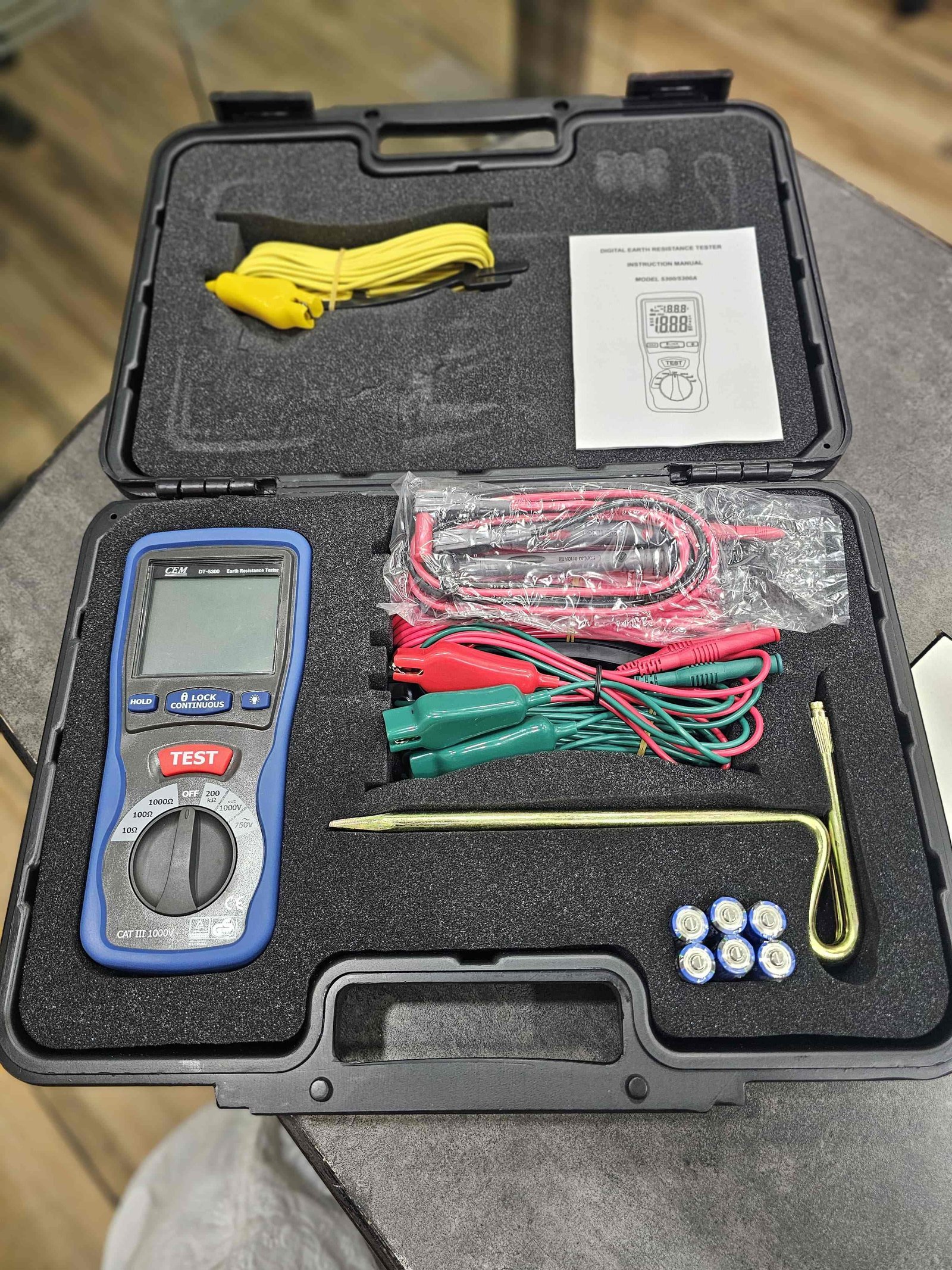 CEM DT-5300 Digital Earth Resistance Tester